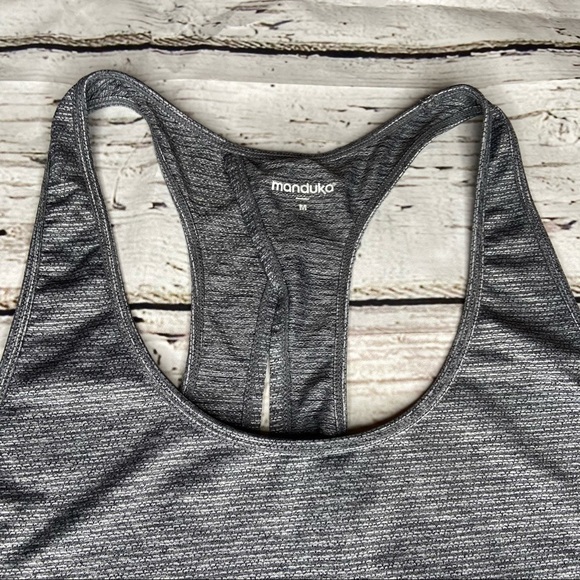 Manduka Grey  Open Tie Back Tank Size M - Picture 9 of 9